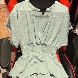 Elegant Light Green Women's Dress